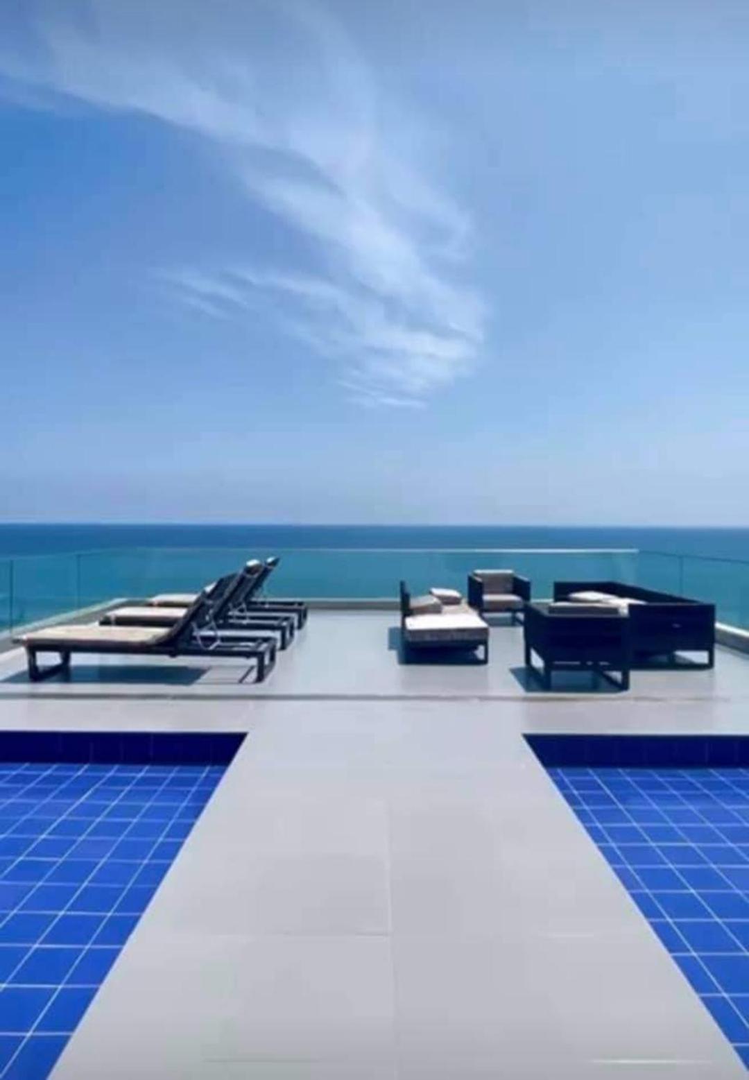 Departamento Suite frente al mar Poseidon Manta Exterior foto