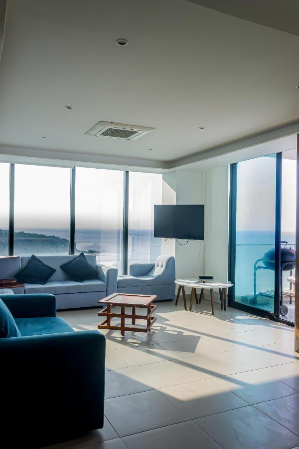 Departamento Suite frente al mar Poseidon Manta Exterior foto